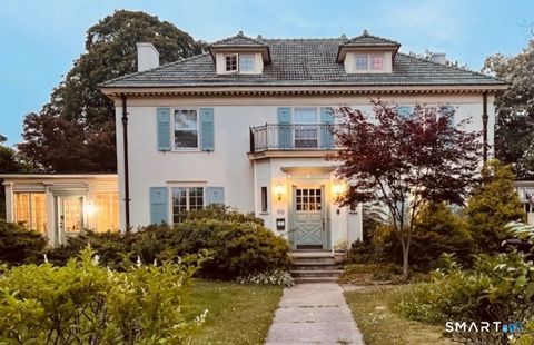 Photo of 155 Brooklawn Avenue, Bridgeport, CT 06604 (MLS # 24150865)