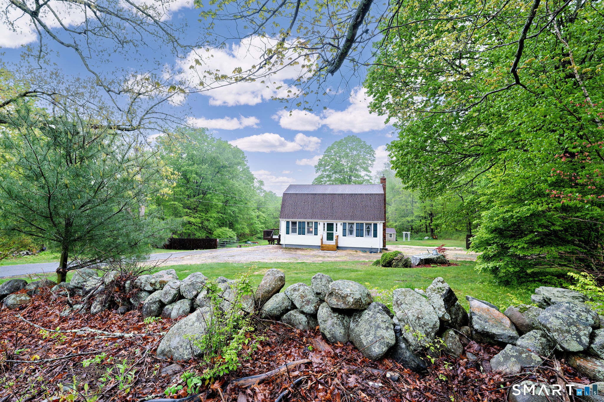 26 Moulton Hill Road