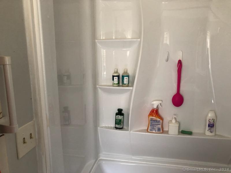 106 Thunderbird Drive, Naugatuck, Connecticut image 15