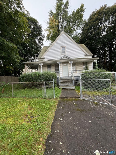 Photo of 30 Ward Street, Waterbury, CT 06704 (MLS # 24210006)