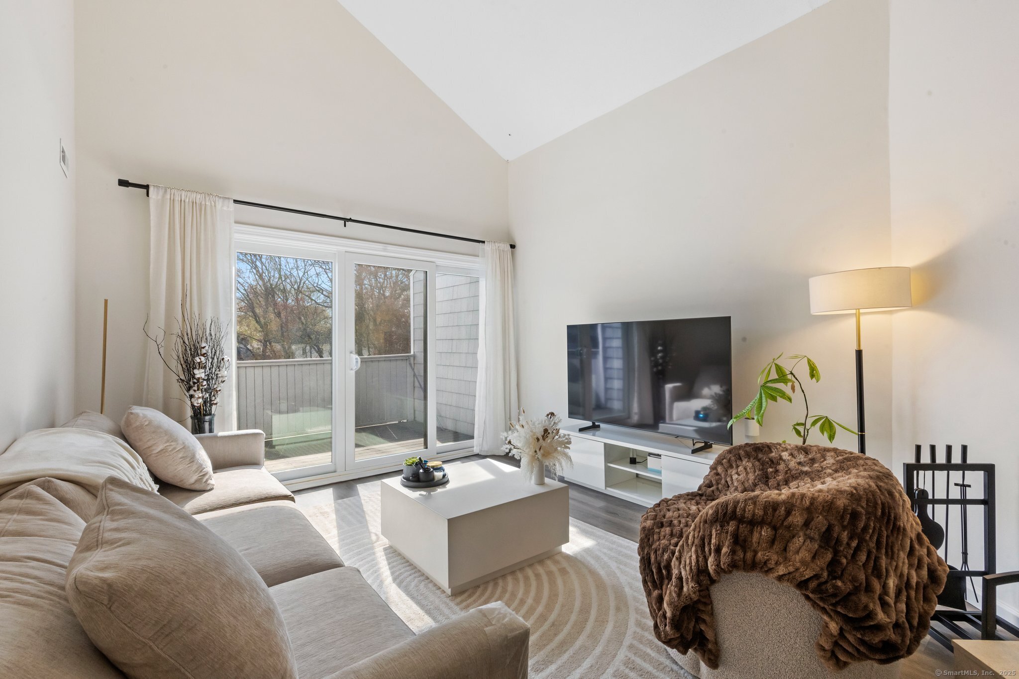 54 Rowayton Woods Drive #54, Norwalk, Connecticut image 7
