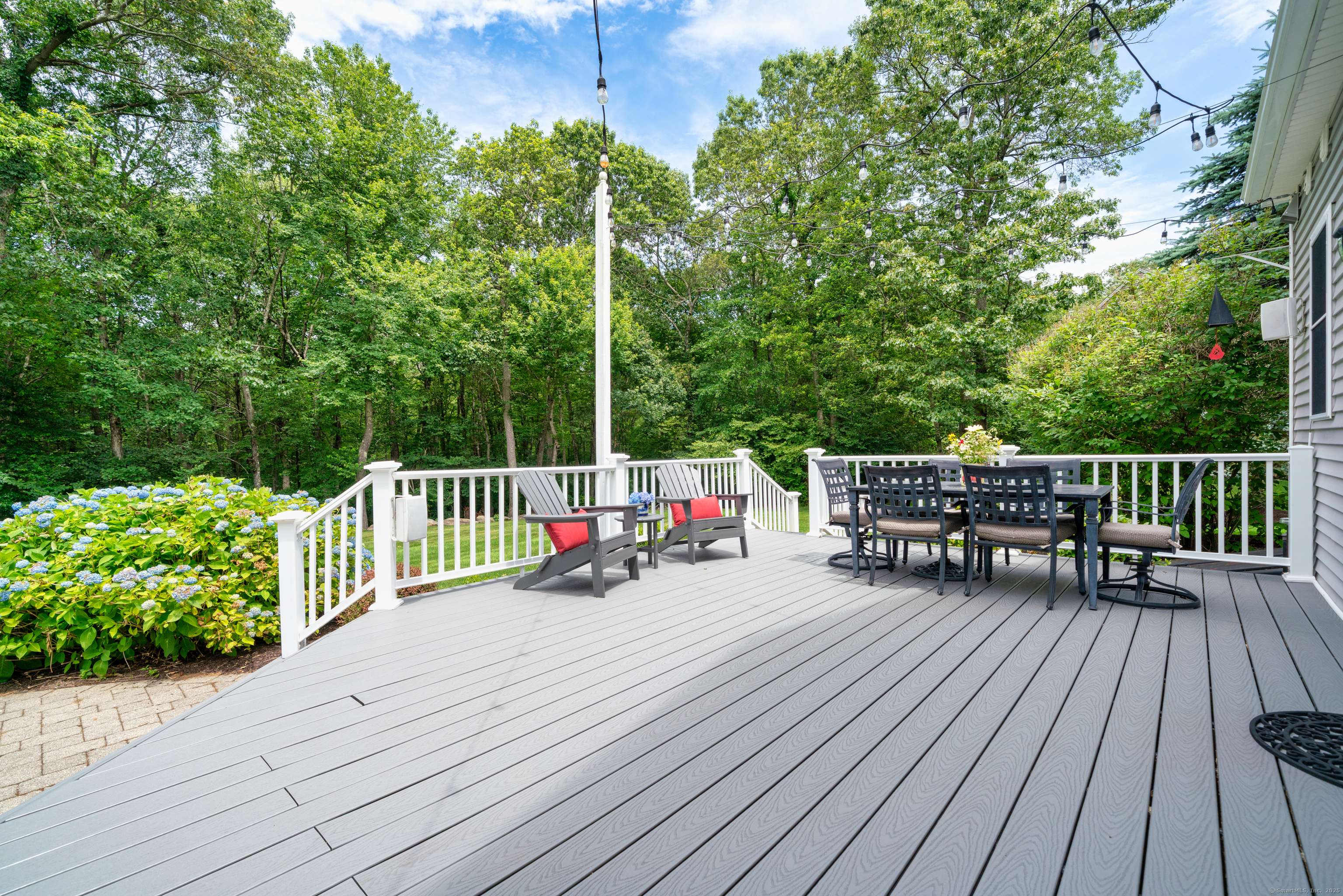 45 Summersweet Drive