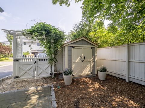 Tiny photo for 5 Shipway Road, Darien, CT 06820 (MLS # 24135631)