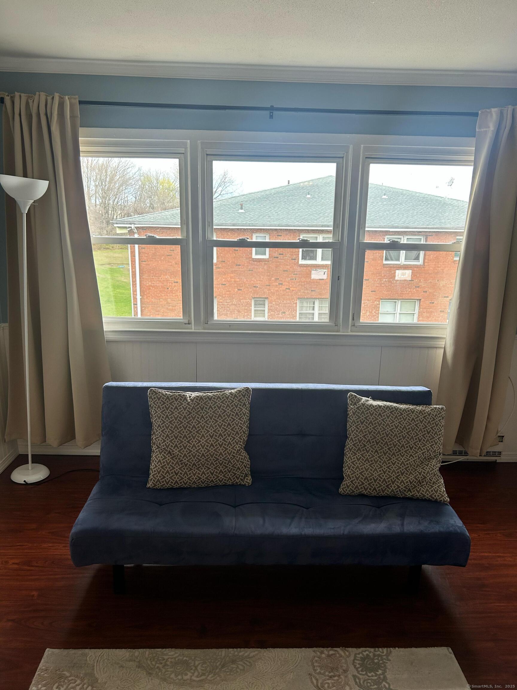 Rental Property at Donna Drive C8, New Haven, Connecticut - Bedrooms: 2 
Bathrooms: 1 
Rooms: 4  - $1,700 MO.