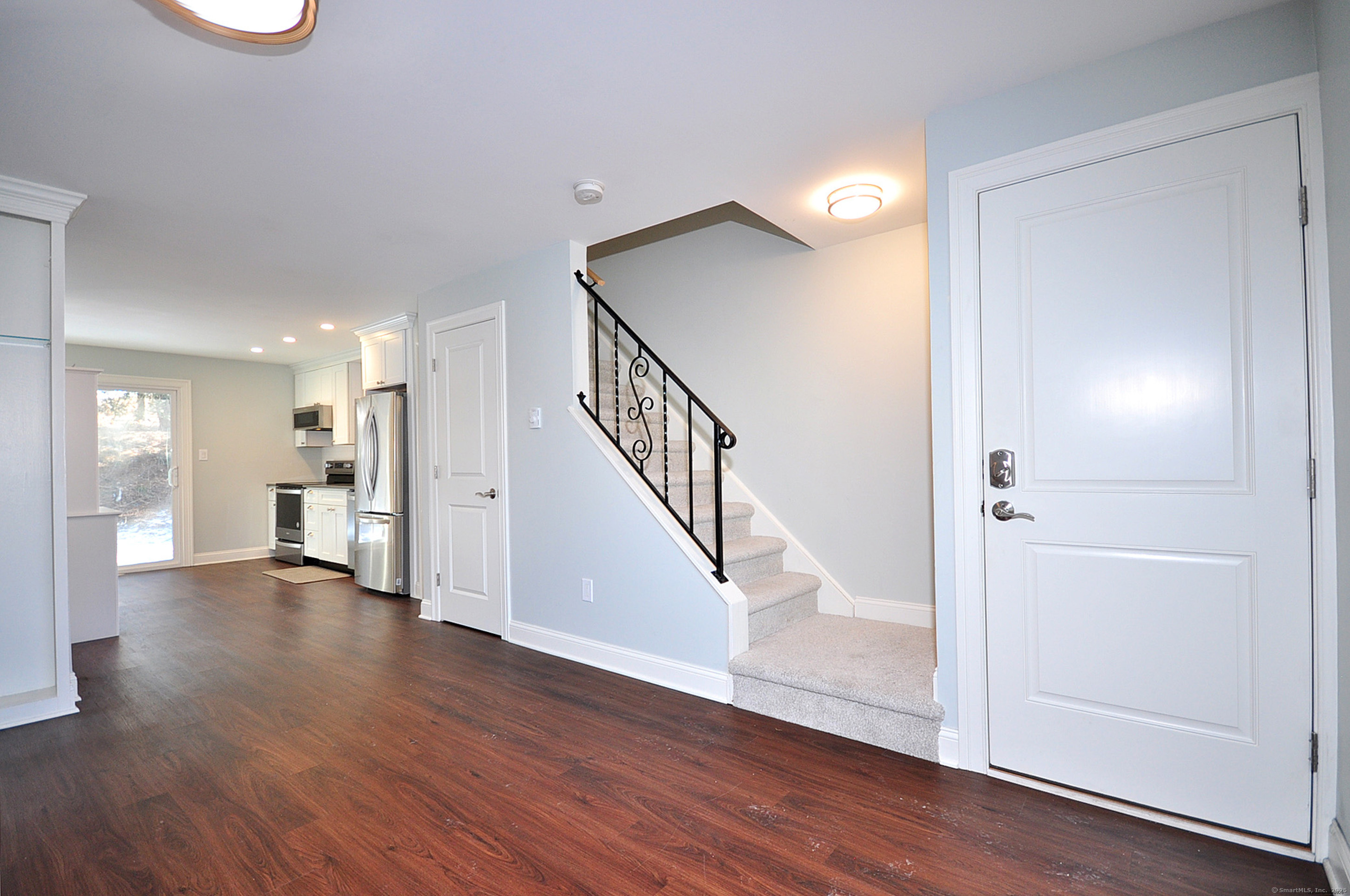 74 Washington Road #APT 14, Woodbury, Connecticut image 6