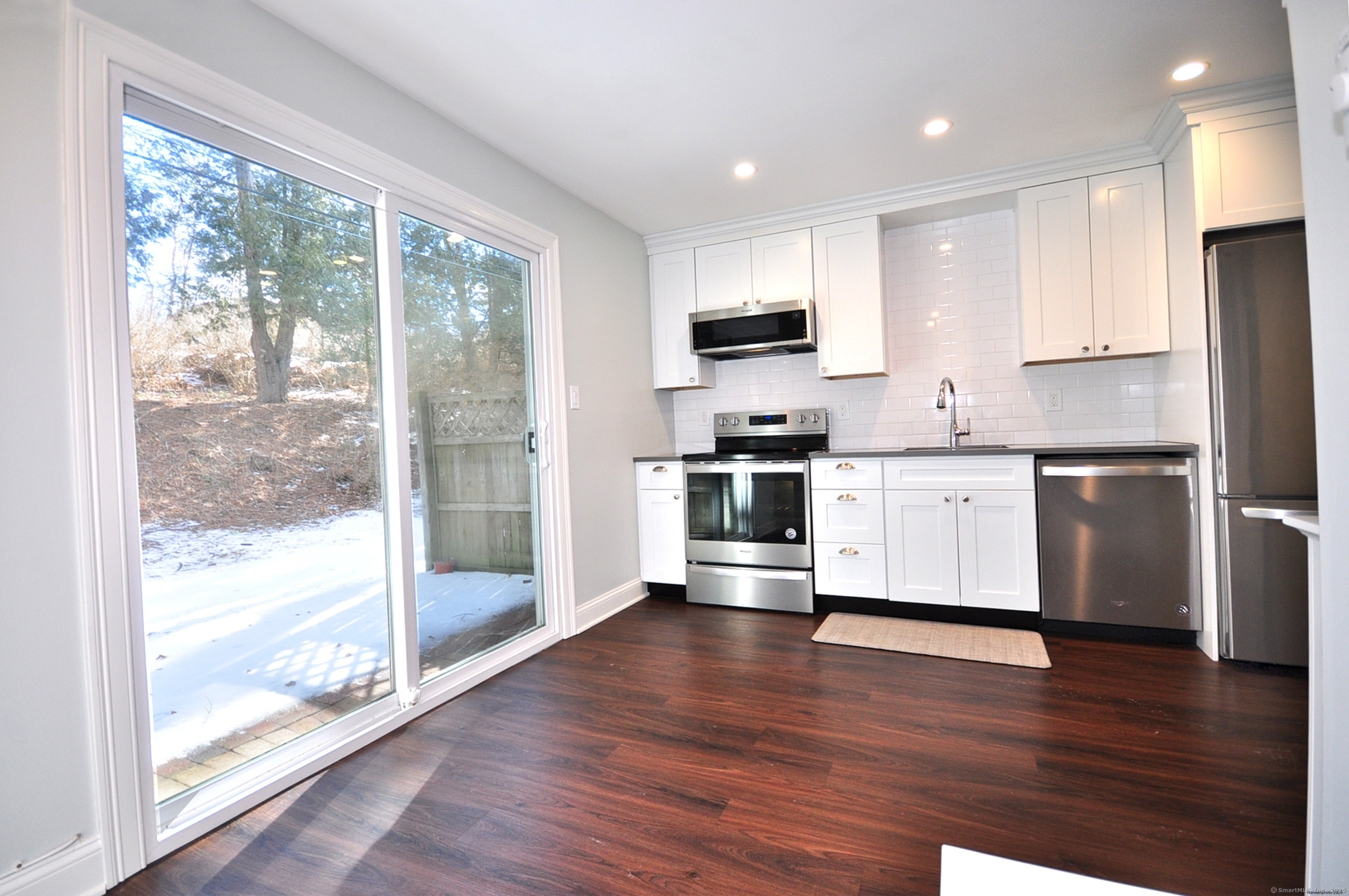 74 Washington Road #APT 14, Woodbury, Connecticut image 15
