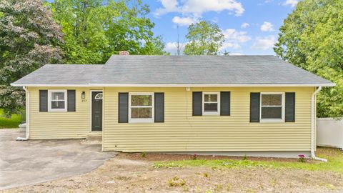 347 Hartford Road Salem CT 06420