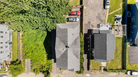 Tiny photo for 95 Oak Street, Waterbury, CT 06704 (MLS # 24136341)