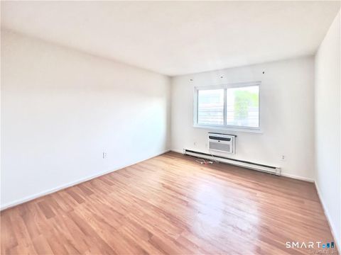 Tiny photo for 737 Cove Road #A2, Stamford, CT 06902 (MLS # 24146115)