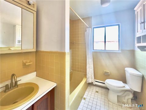 Tiny photo for 737 Cove Road #A2, Stamford, CT 06902 (MLS # 24146115)