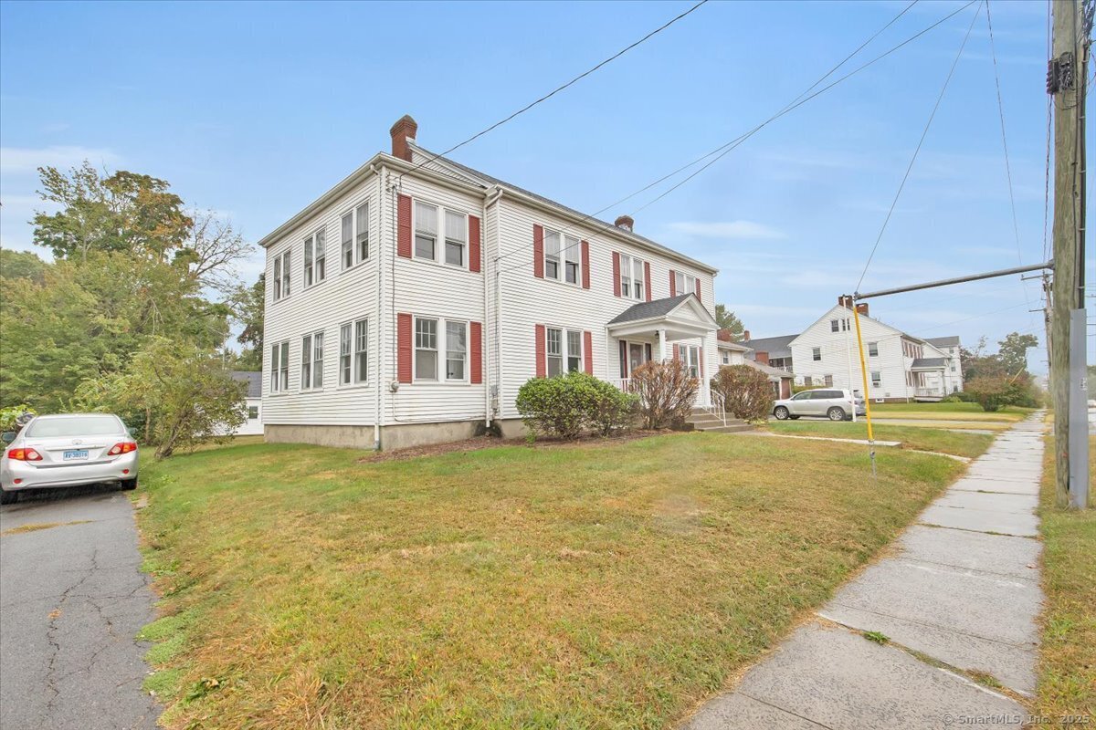 219 Jordan Lane