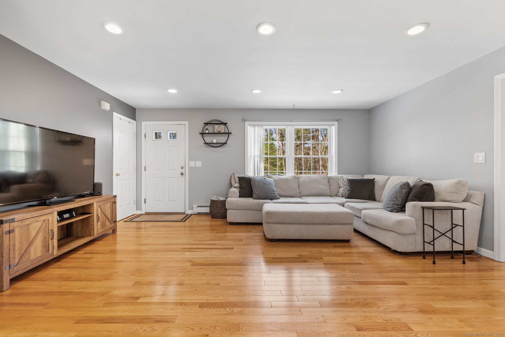 24 Brick Top Lane, Windham, Connecticut image 6