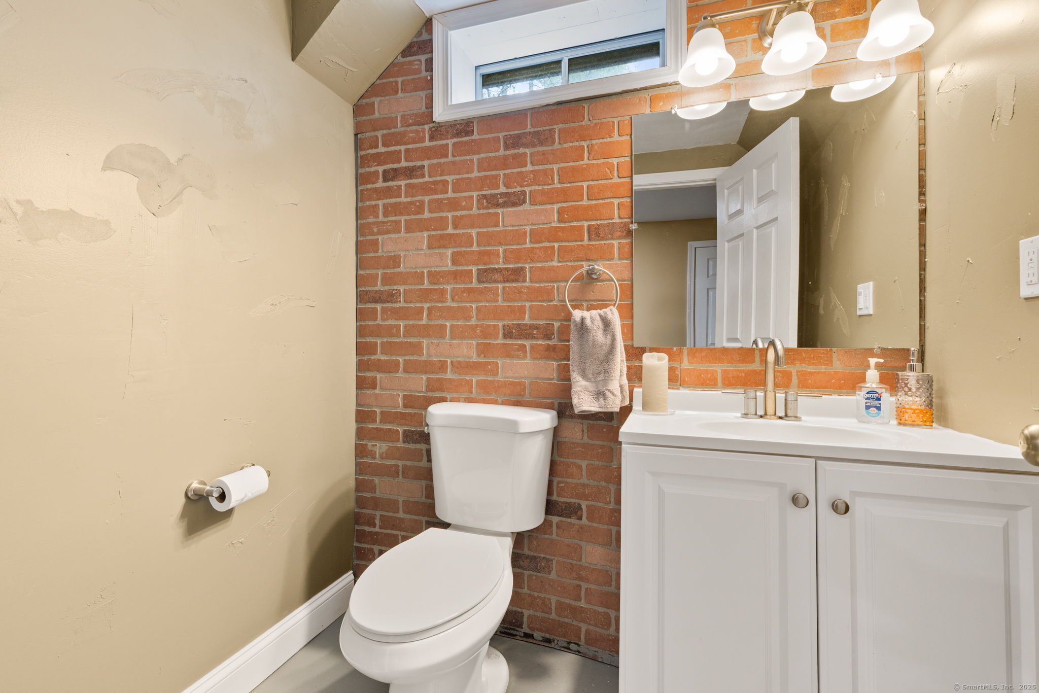 24 Brick Top Lane, Windham, Connecticut image 19