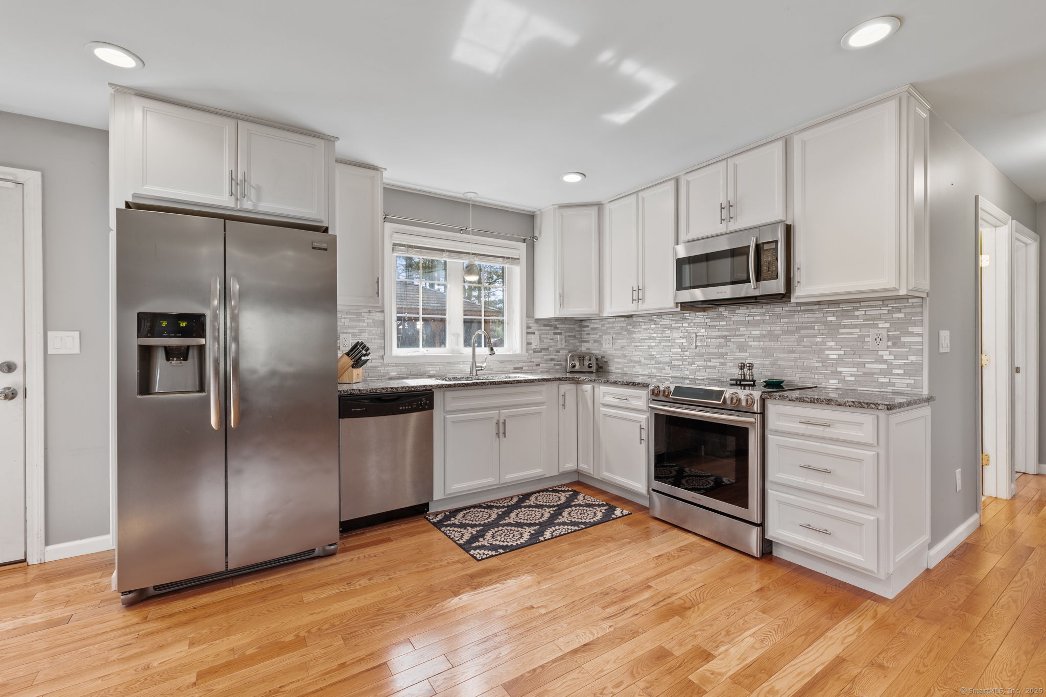 24 Brick Top Lane, Windham, Connecticut image 4