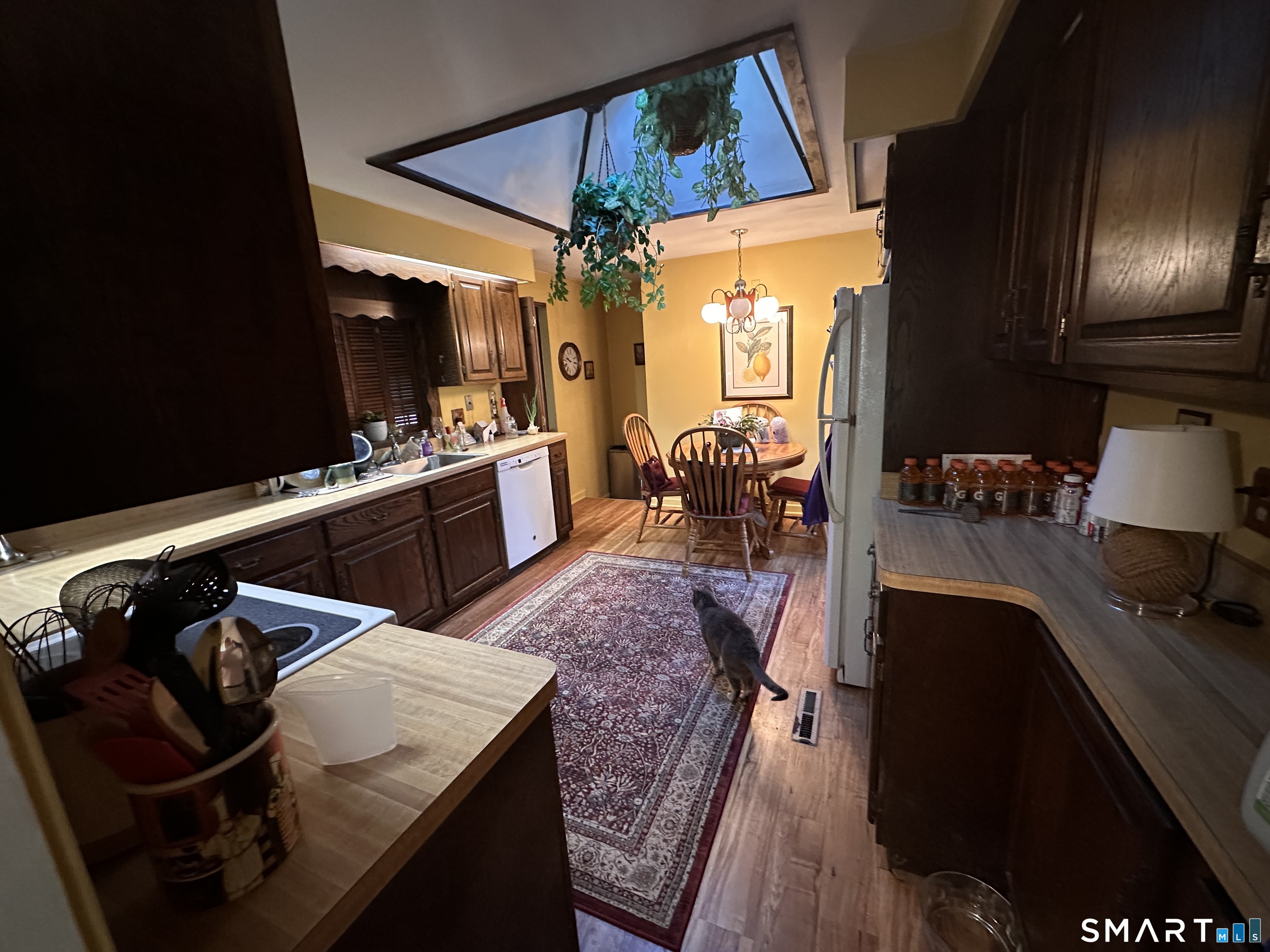 438 Old Country Road