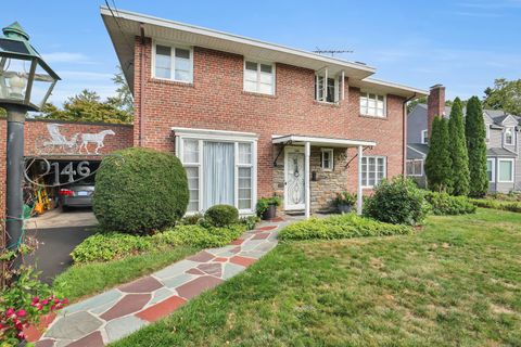 Photo of 146 Lambert Avenue, Meriden, CT 06451 (MLS # 24167341)