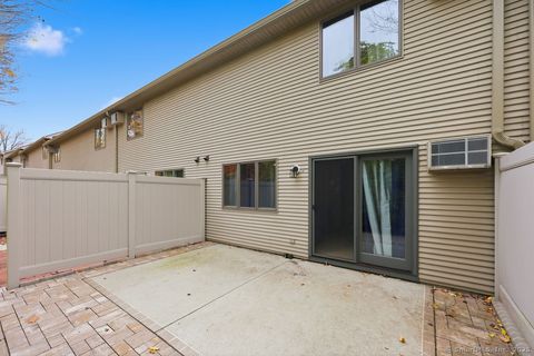 Tiny photo for 25 Washington Street #APT 20, Bristol, CT 06010 (MLS # 24138259)