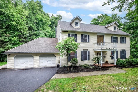 Photo of 33 Greenknoll Drive, Brookfield, CT 06804 (MLS # 24208746)
