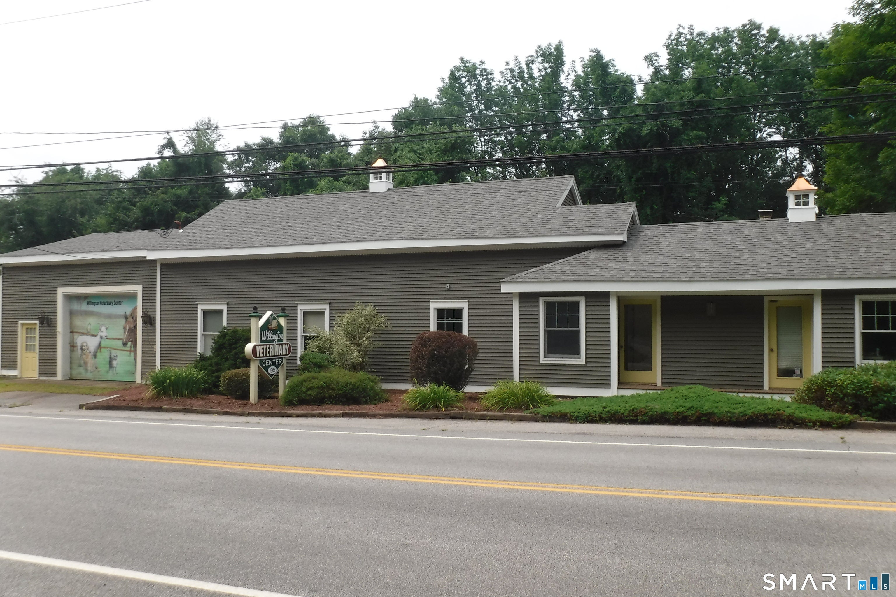 195 River Road