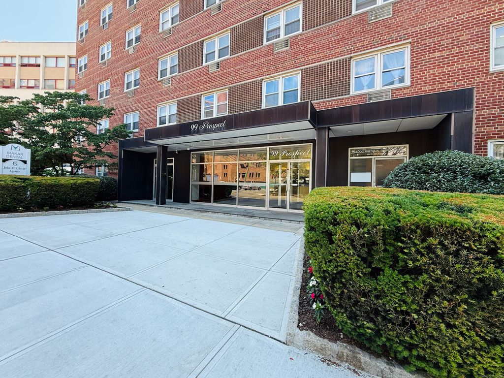 Photo of 99 Prospect Street #Apt 3G, Stamford, CT 06901 (MLS # 24142782)