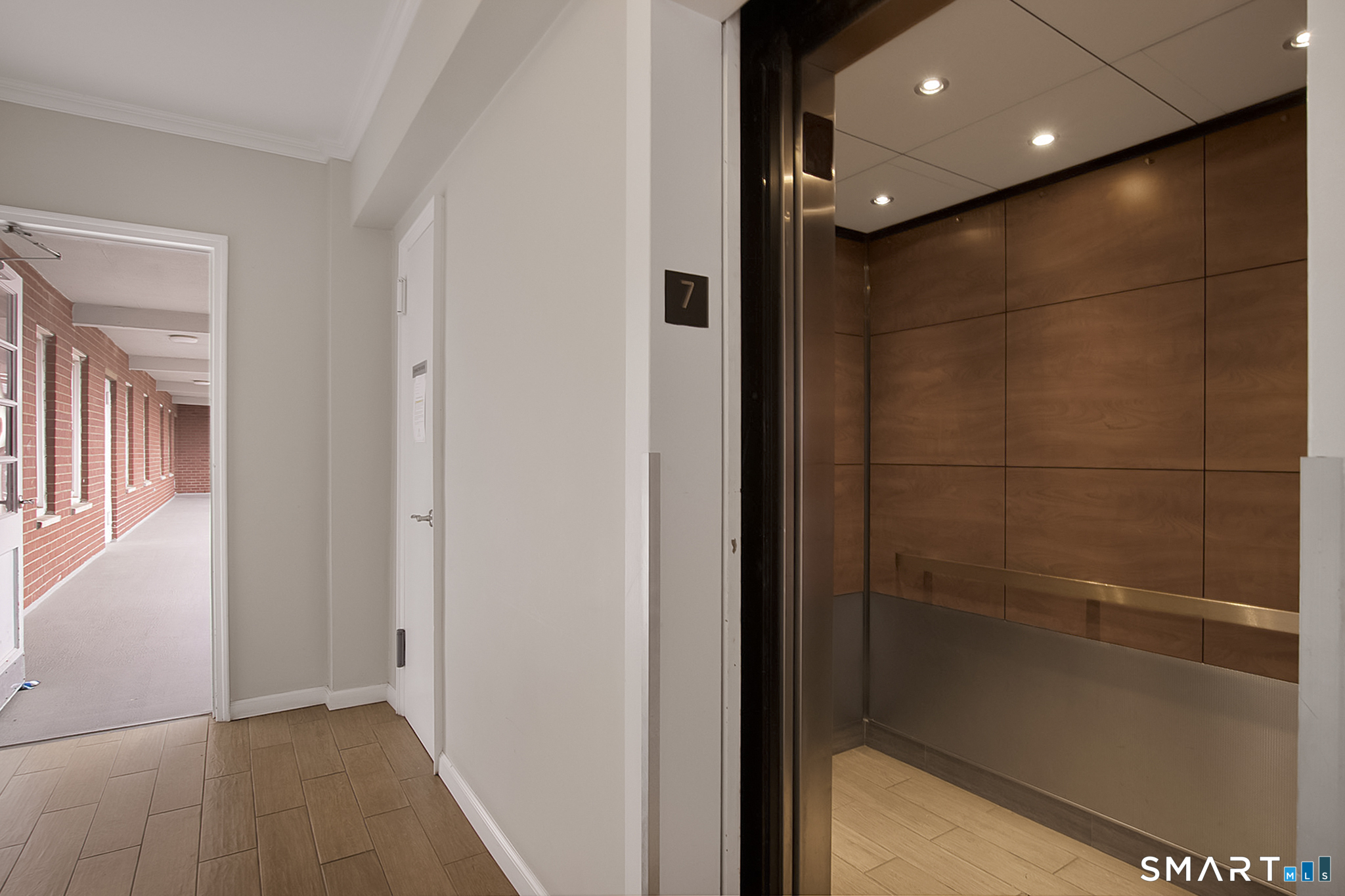 700 Summer Street 7G