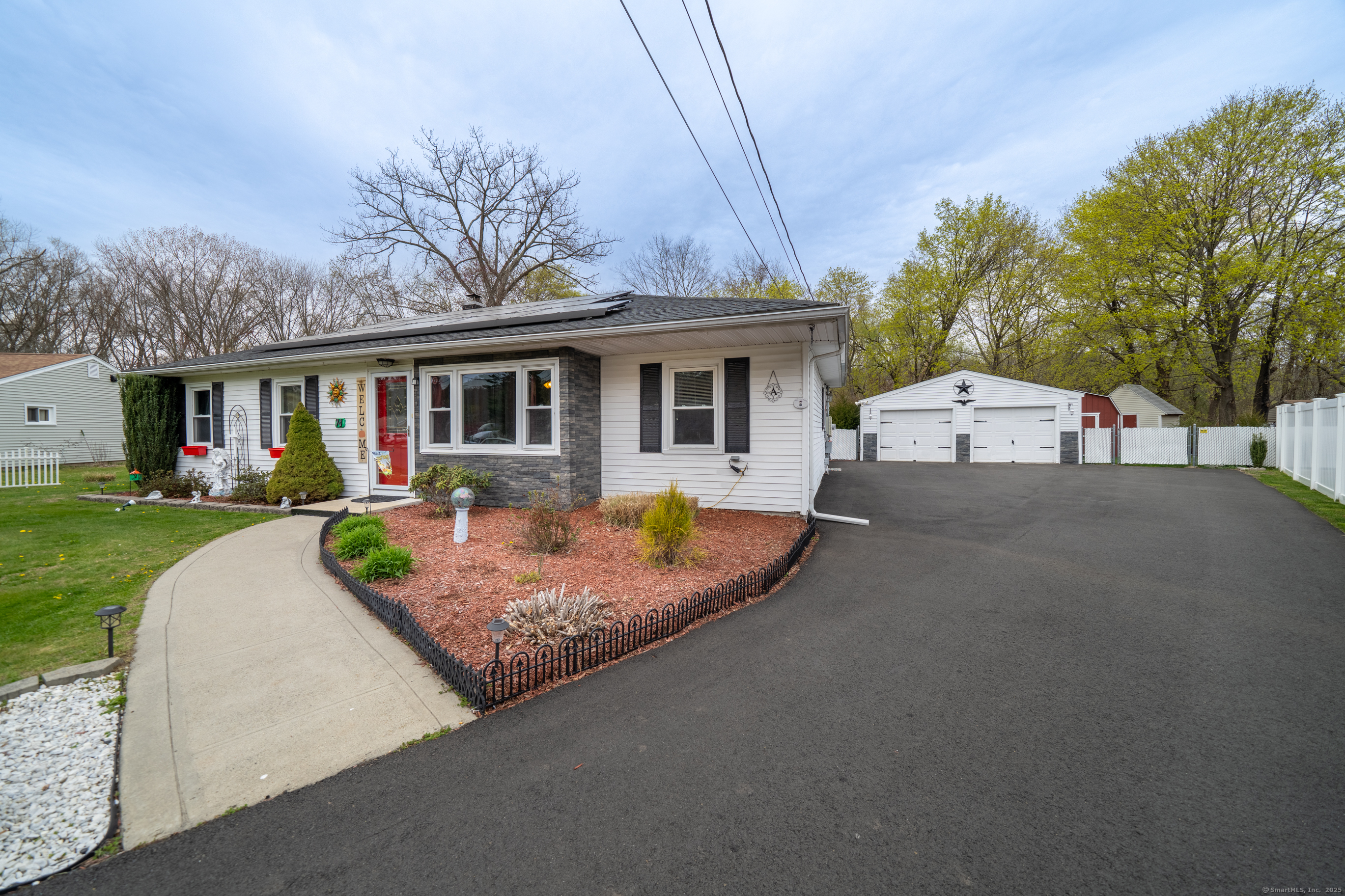 74 Willow Road, East Haven, Connecticut image 4