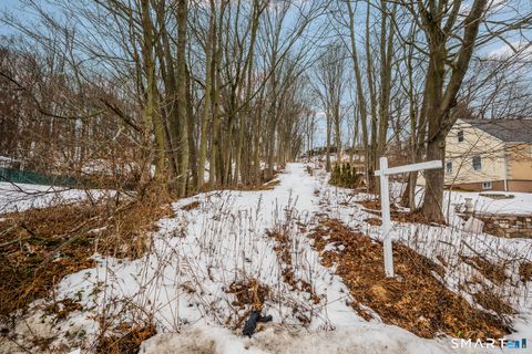 Tiny photo for 10 Huntington Avenue, New Haven, CT 06512 (MLS # 24151324)