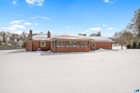 Tiny photo for 3 Hunt Club Lane, Westport, CT 06880 (MLS # 24147895)