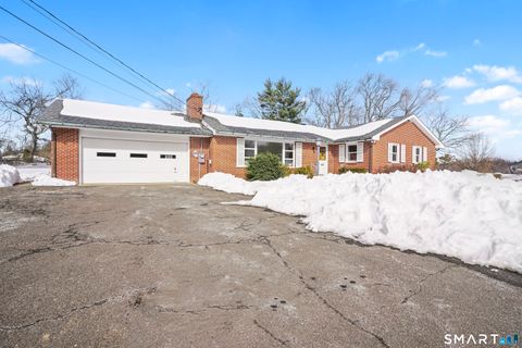 Photo of 3 Hunt Club Lane, Westport, CT 06880 (MLS # 24147895)
