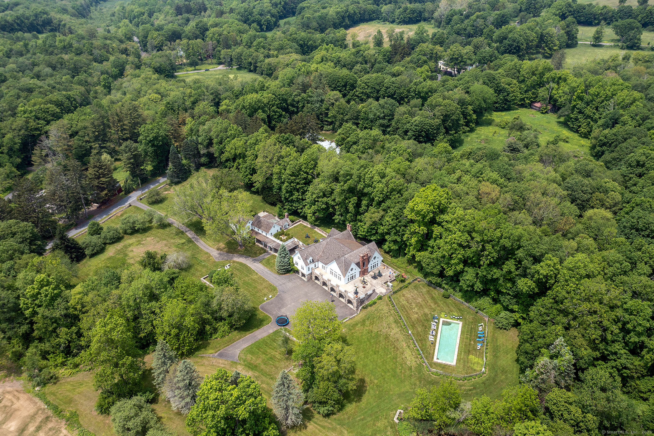 Property for Sale at Sunny Ridge Road, Washington, Connecticut - Bedrooms: 7 
Bathrooms: 8 
Rooms: 19  - $3,395,000
