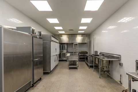 Tiny photo for 10 Sunny Ridge Road, Washington, CT 06793 (MLS # 24085383)