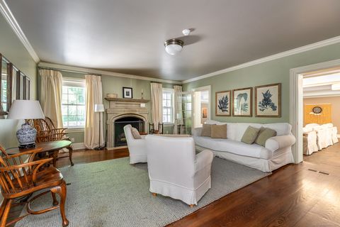 Tiny photo for 10 Sunny Ridge Road, Washington, CT 06793 (MLS # 24085383)