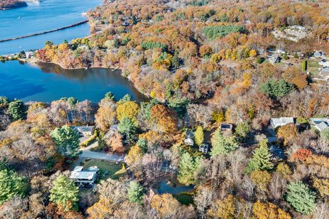 A home in Ledyard