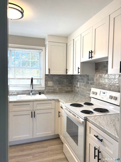 Tiny photo for 7 Brickyard Road #D, Farmington, CT 06032 (MLS # 24213863)