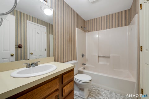 Tiny photo for 40 Foxon Hill Road #H27, New Haven, CT 06513 (MLS # 24211869)