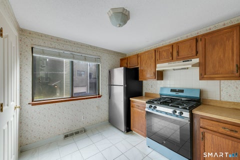 Tiny photo for 40 Foxon Hill Road #H27, New Haven, CT 06513 (MLS # 24211869)