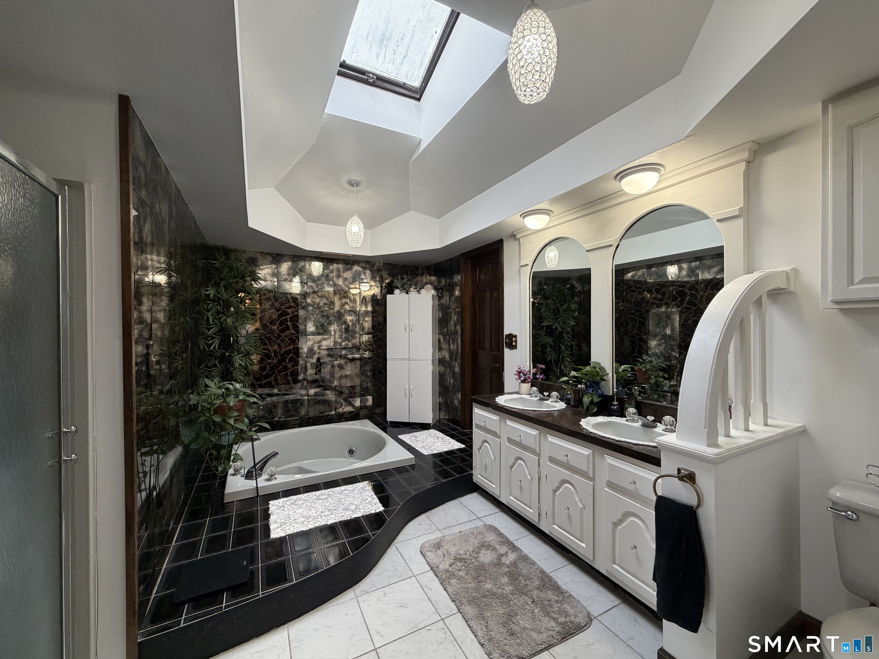 40 Hickory Hill Drive