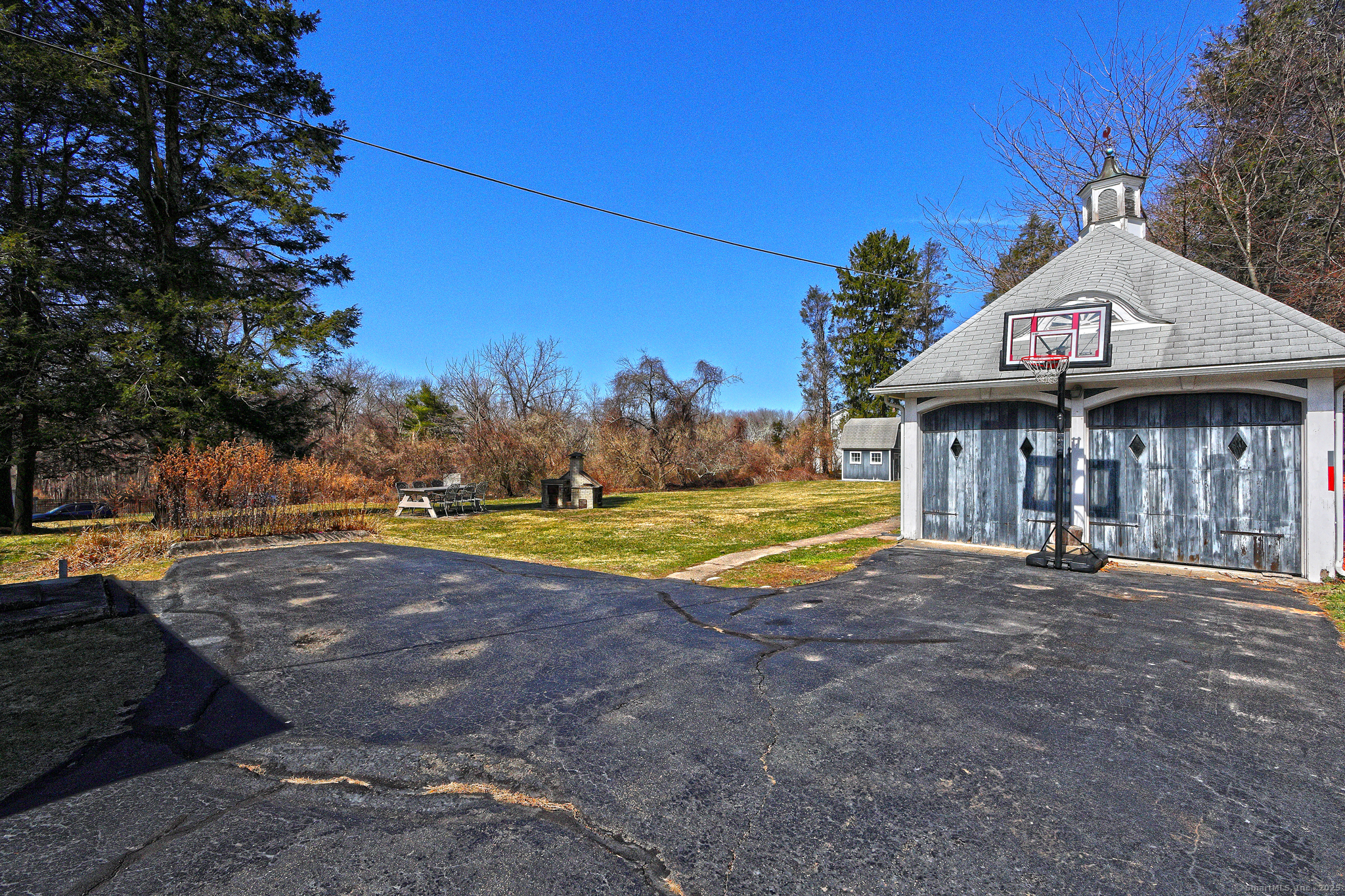 1056 Orange Center Road, Orange, Connecticut image 36