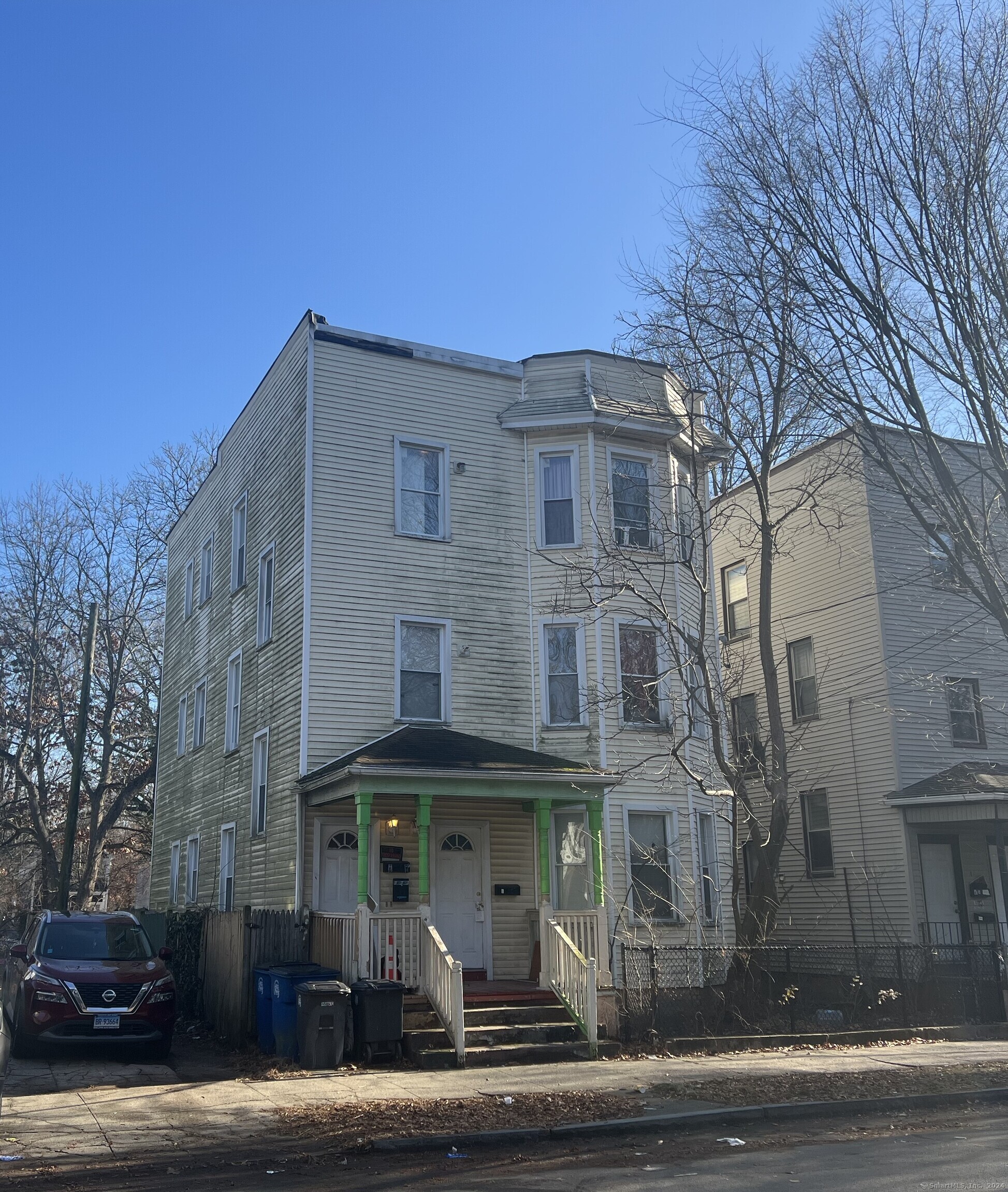 Rental Property at Shepard Street 1, New Haven, Connecticut - Bedrooms: 2 
Bathrooms: 1 
Rooms: 4  - $2,250 MO.