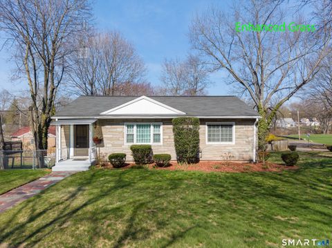 Photo of 30 Lucy Street, Hamden, CT 06514 (MLS # 24166012)