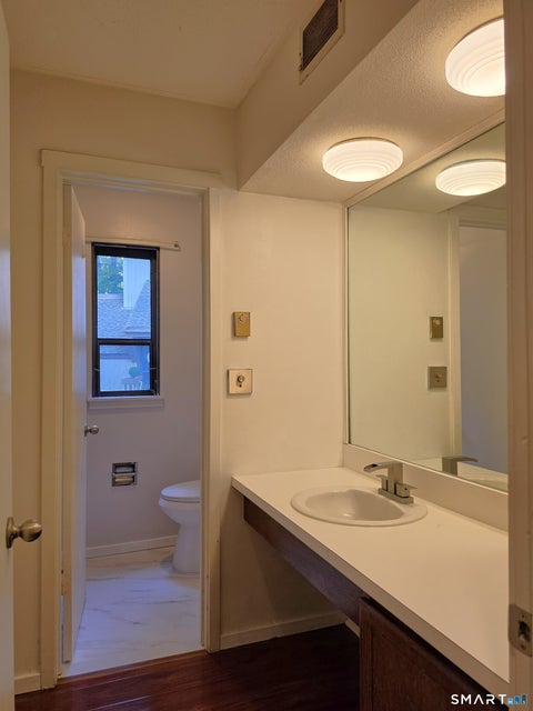 Tiny photo for 52 Great Meadow Lane #19D, Farmington, CT 06001 (MLS # 24208863)