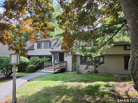 Photo of 52 Great Meadow Lane #19D, Farmington, CT 06001 (MLS # 24208863)