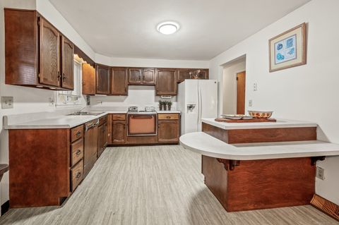 Tiny photo for 85 Beacon Hill Drive, East Hartford, CT 06117 (MLS # 24129977)