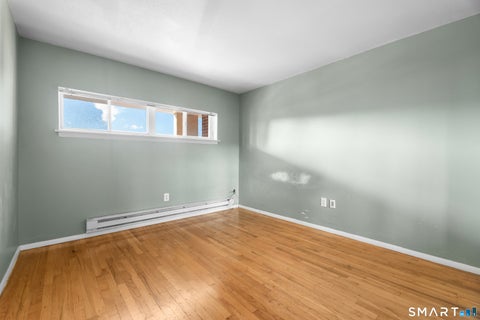 Tiny photo for 275 West Walk #275, West Haven, CT 06516 (MLS # 24202846)