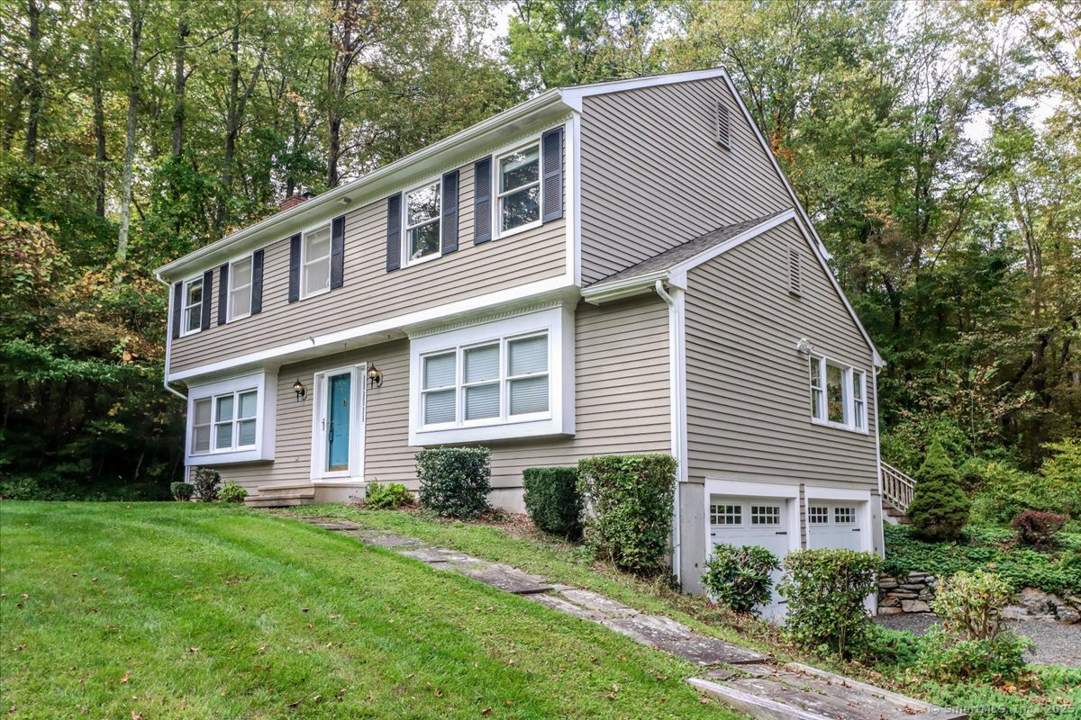 209 Stonegate Drive