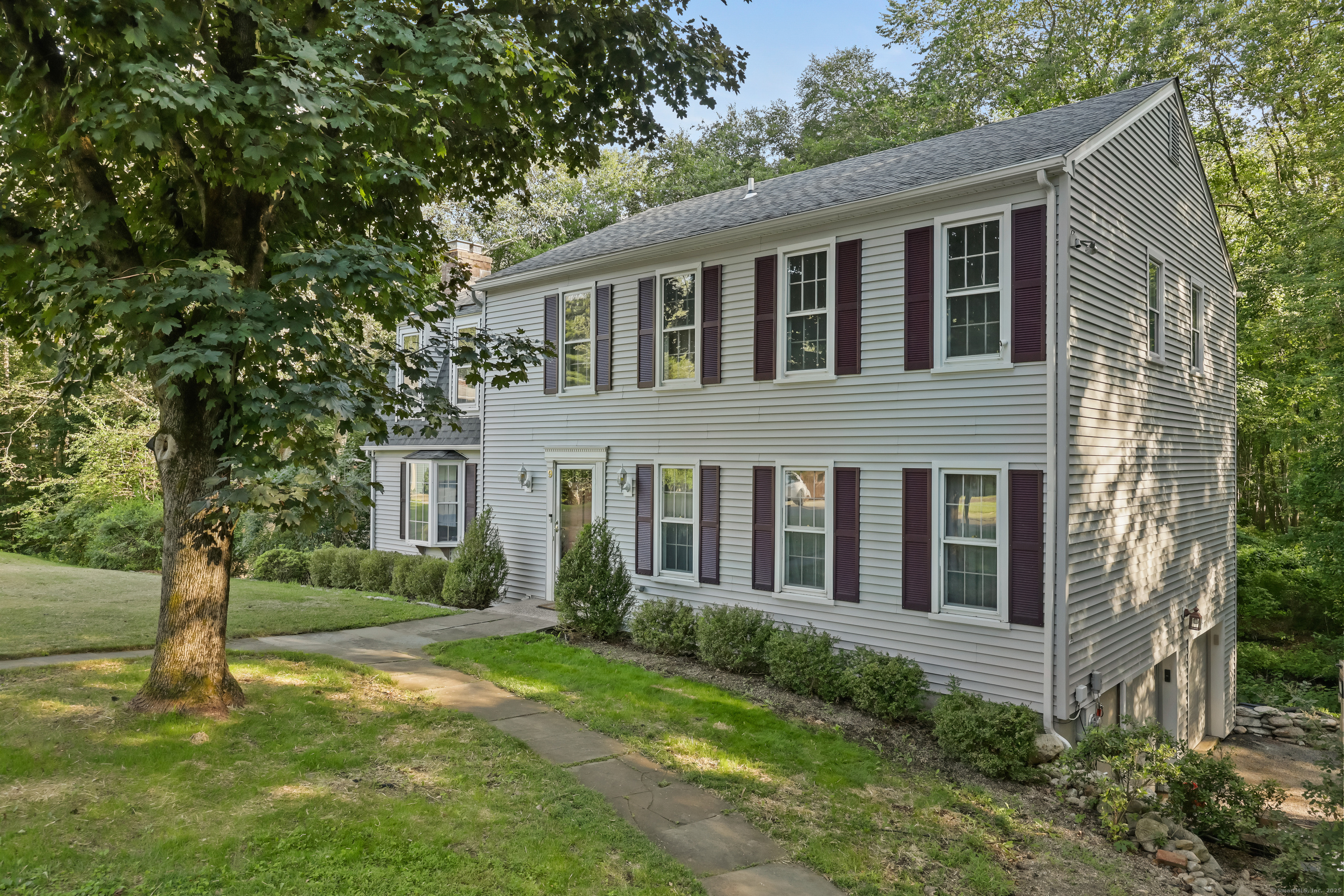 9 Allen Court