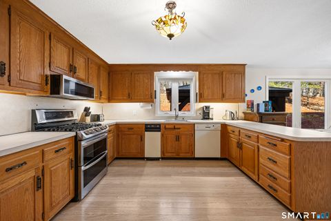 Tiny photo for 32 Canterbury Lane, Farmington, CT 06085 (MLS # 24148893)