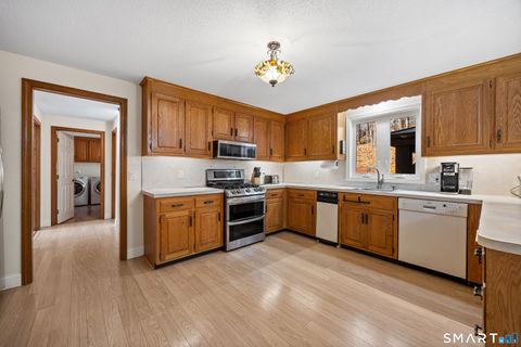 Tiny photo for 32 Canterbury Lane, Farmington, CT 06085 (MLS # 24148893)