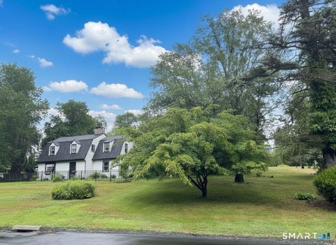 Tiny photo for 530 Bloomfield Avenue, Bloomfield, CT 06002 (MLS # 24189418)
