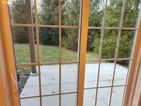 Tiny photo for 1 Oak Meadows Drive #1, Brookfield, CT 06804 (MLS # 24163311)